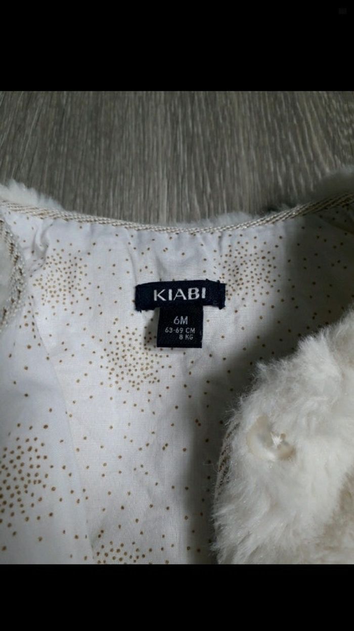 Gilet fourrure kiabi 6mois - photo numéro 3