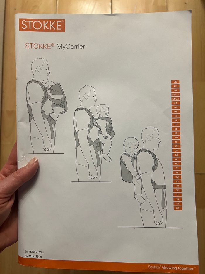 Porte-bébé marque Stokke MyCarrier 3 en 1