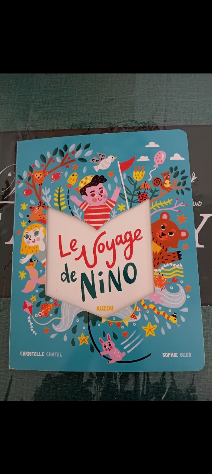 Livre "Le voyage de Nino"
