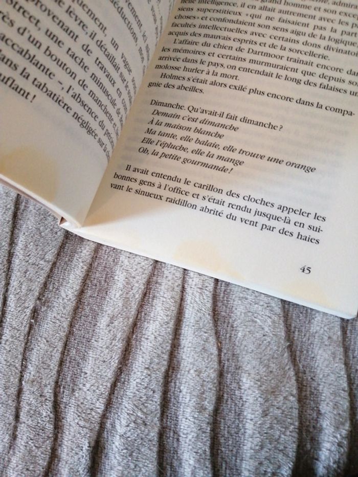 Livre 📕 Comptines assassines - photo numéro 4