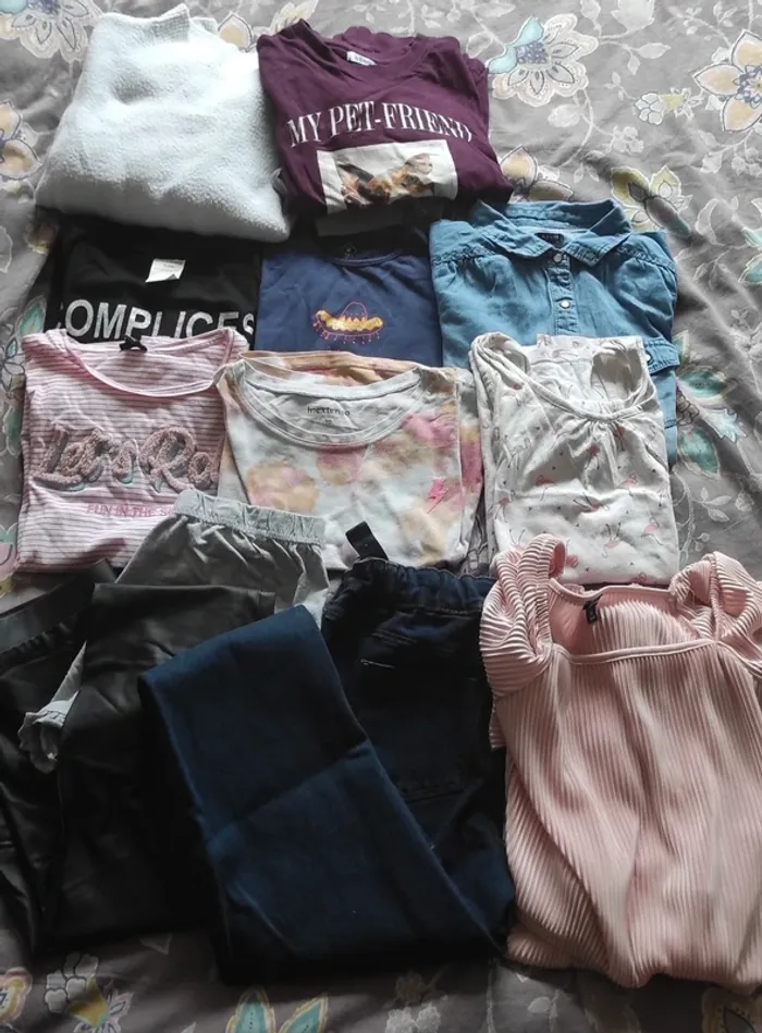 Lot de vêtements fille 10 ans