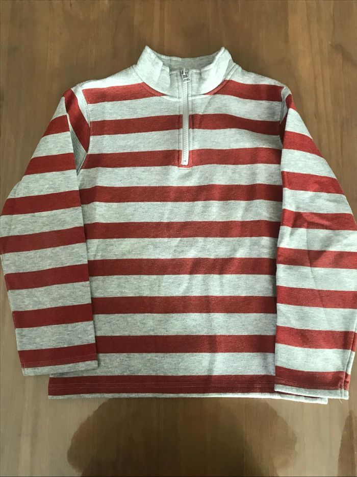 Sweat gris/rouge Masters 10 ans