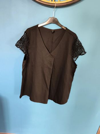 Tee shirt