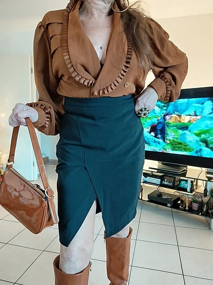 Jupe Tailleur ZARA vintage fendu - photo numéro 6