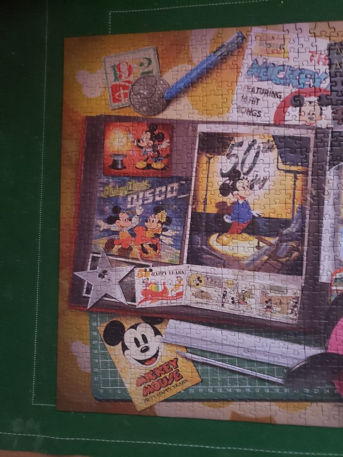 Puzzle 🎀 Mickey Mouse 1000 pièces 12€ - photo numéro 5