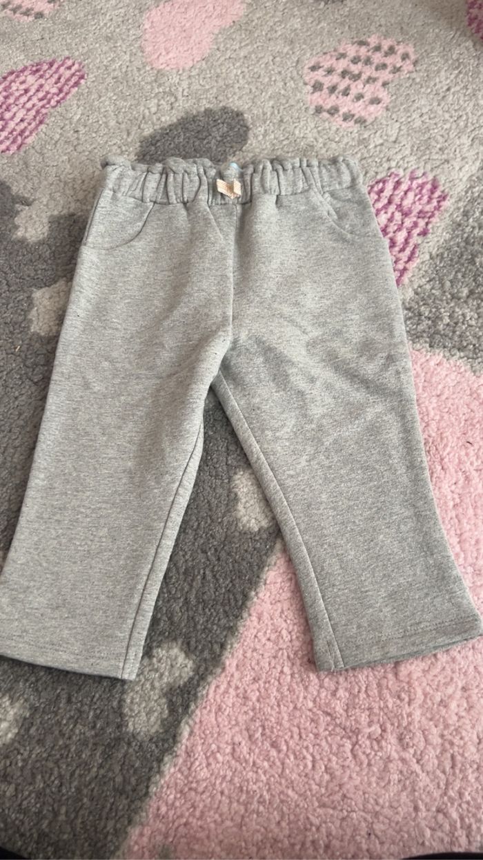 Lot de 10 pantalons et leeging obaibi et kiabi 18mois 80-82cm - photo numéro 6