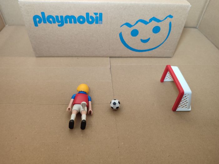 Playmobil 4947 joueur de foot - photo numéro 4