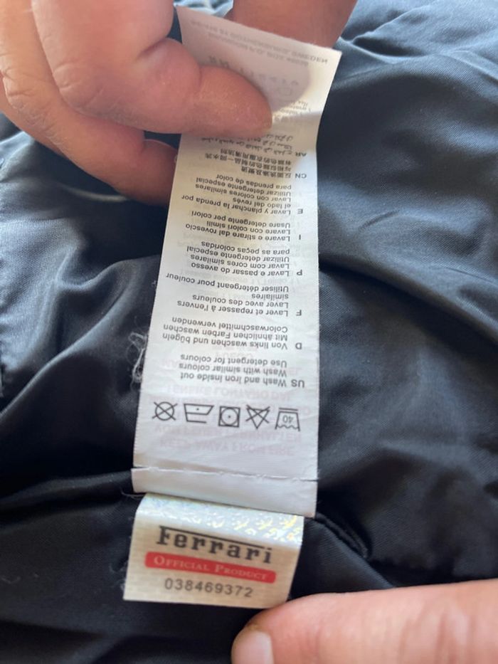 Veste Ferrari, sans manches - photo numéro 4