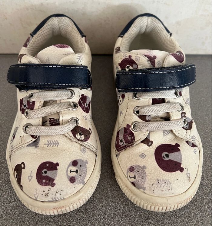 Paire de baskets à scratchs pointure 22 Charlie and friends - photo numéro 3