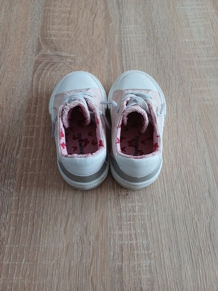 Chaussures pointure 20 - photo numéro 2