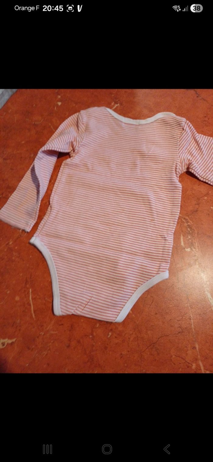 Body fille taille 24 mois - photo numéro 3