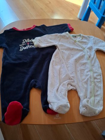 Pyjamas 1 mois
