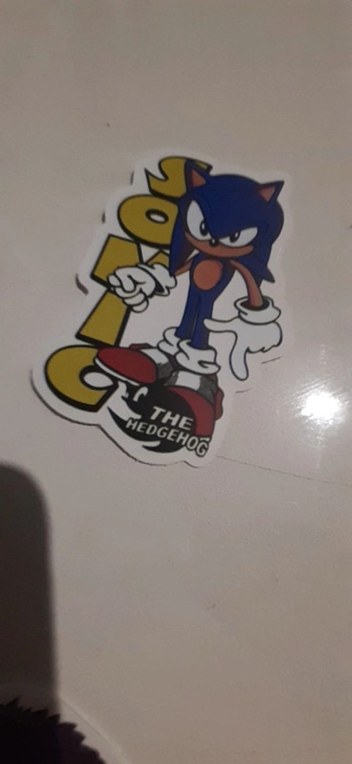 Sticker sonic
