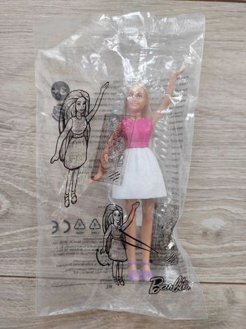 Mini barbie rose et blanc