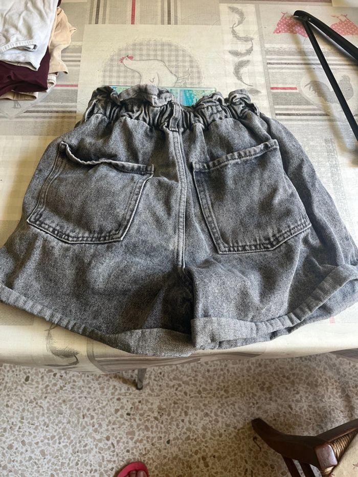 Short Taille 40 Jennyfer - photo numéro 2