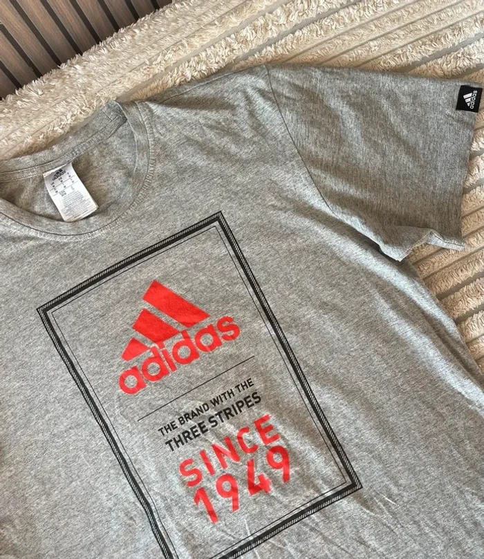 T shirt adidas - photo numéro 2