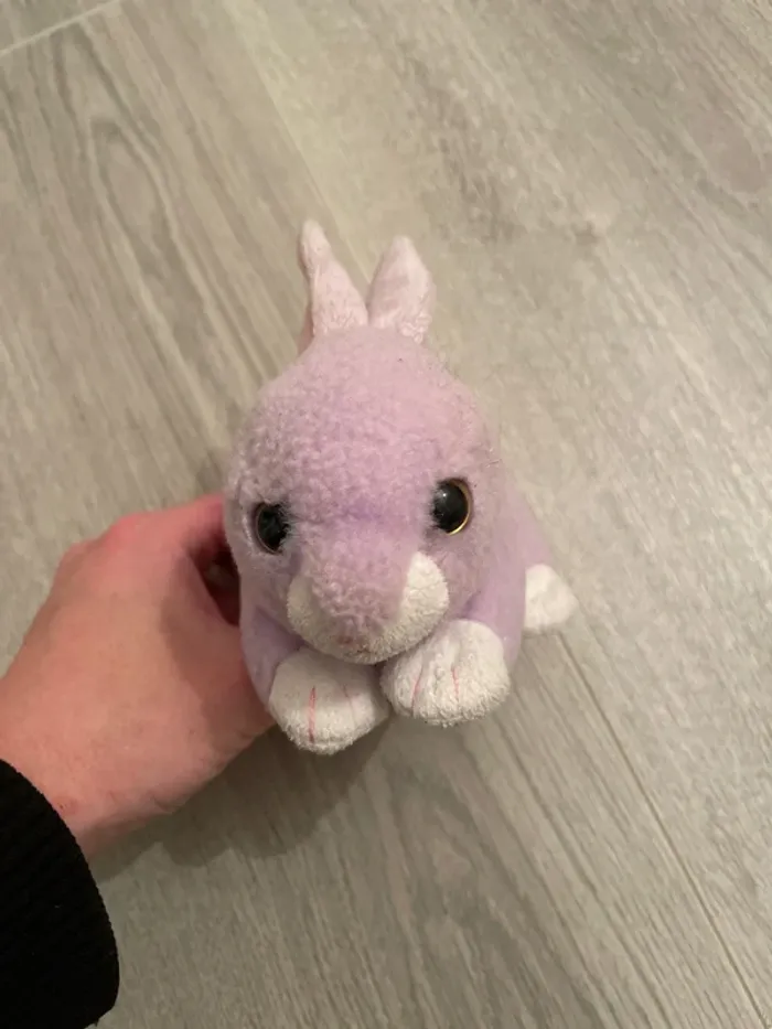 Peluche lapin violet