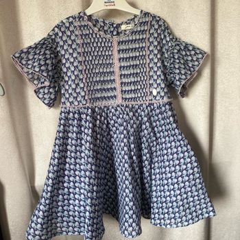 Magnifique robe 3/4 ans jenne pigeon