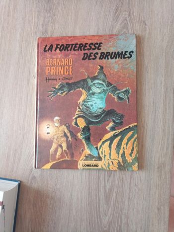 La forteresse des brumes Aventure de Bernard Prince n°11