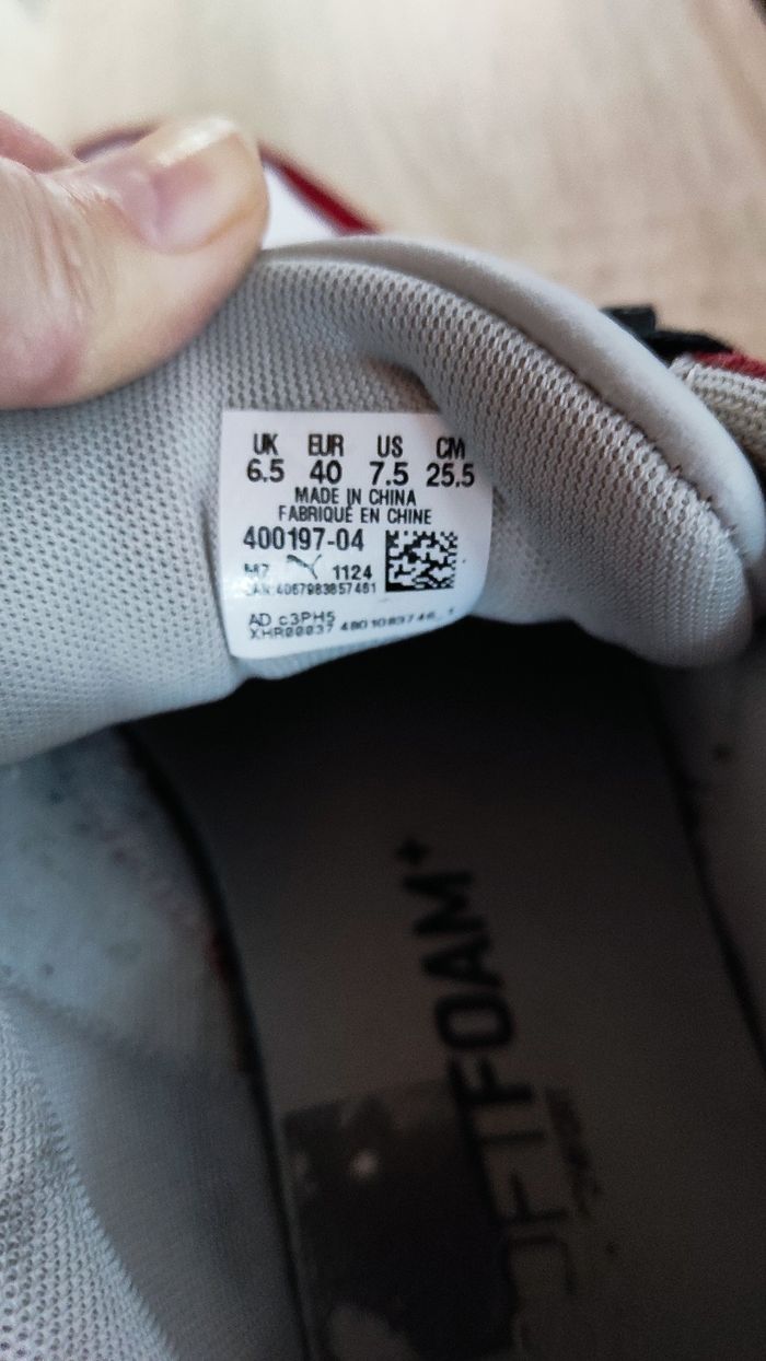 Baskets Puma Rouge, Blanc & Noir - Taille 40 - photo numéro 6