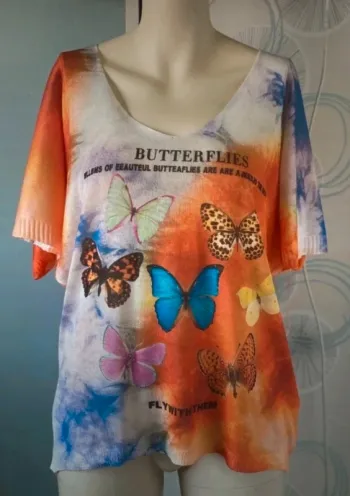 Pull léger papillons manches courtes taille unique