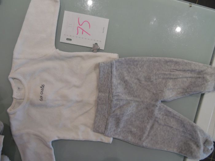 ensemble 3 mois gris blanc