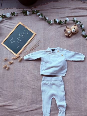 Ensemble kiabi taille 3 mois