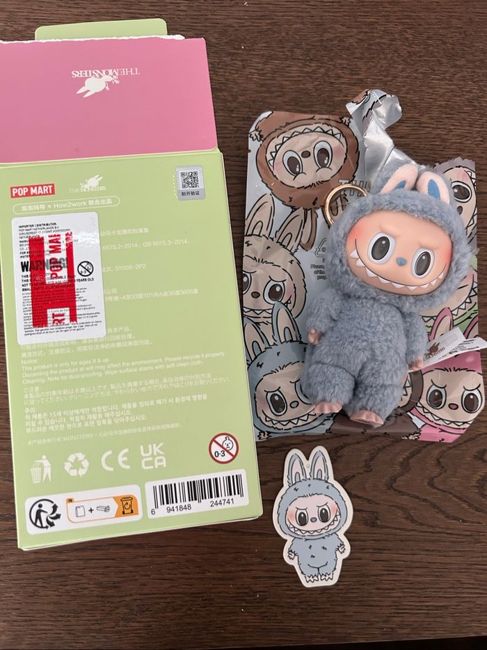 Labubu The Monsters PopMart exciting macaron sea salt coconut - photo numéro 7