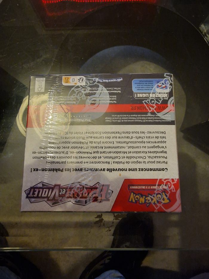 Display écarlate et violet - photo numéro 3