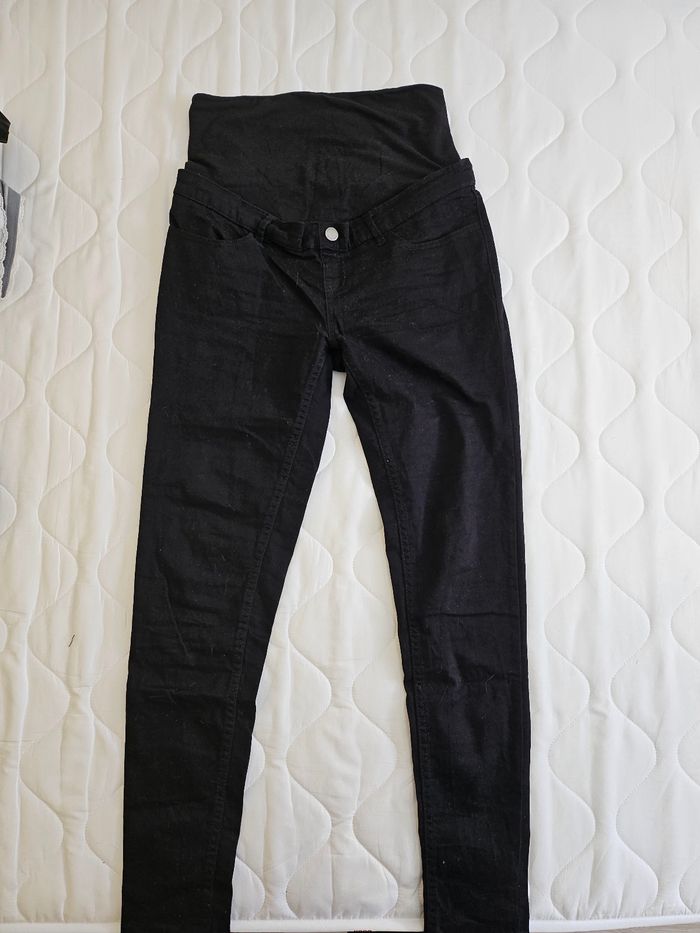 Lot de pantalons et soutien-gorge maternité - photo numéro 4