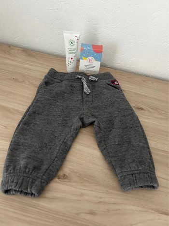 👶 Joli pantalon Disney Baby 👶