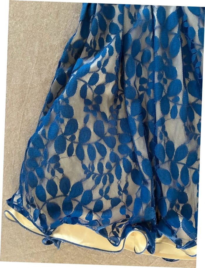 Robe de cocktail Chi Chi London bleu roi Taille 38 - photo numéro 7