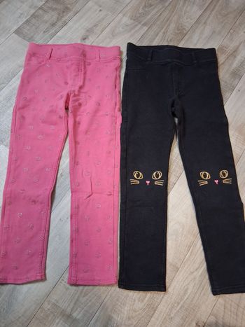 Lot 2 jeggings fille rose et noir 4-5 ans