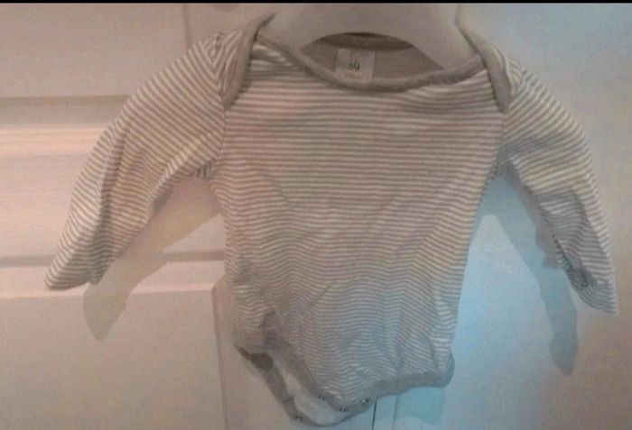 Lot de 3 Bodies bébé garçon taille 6 mois - photo numéro 4