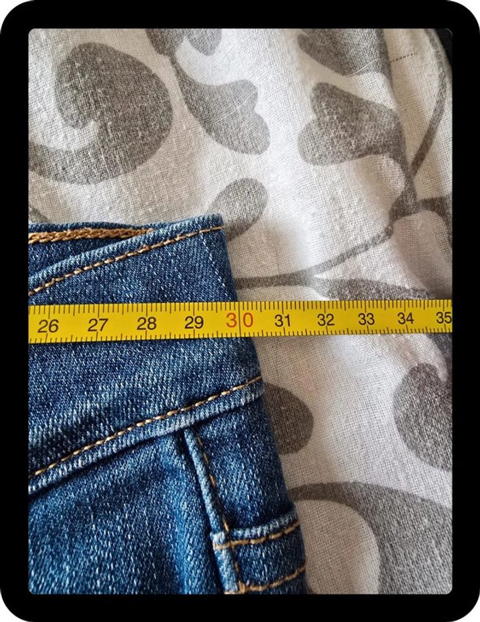 Jean Levi's taille 24 - photo numéro 7