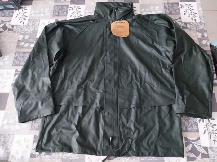 Tenue imperméable
