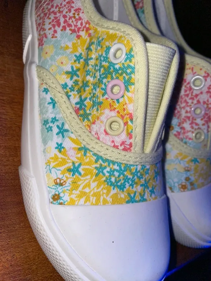 Baskets sans lacets neuves - photo numéro 3