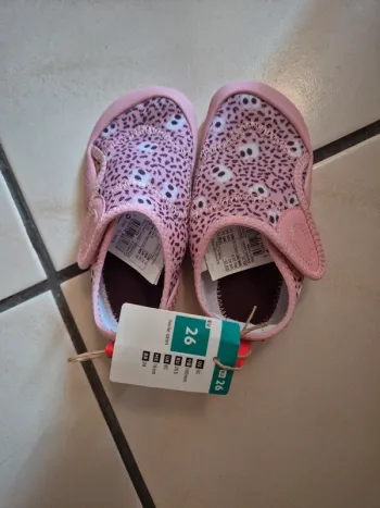 Chaussons antidérapant et respirant à scratch
