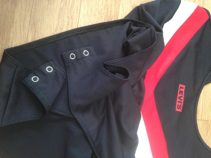 Bodie débardeur col rond année 80' Levi's 38 - photo numéro 7