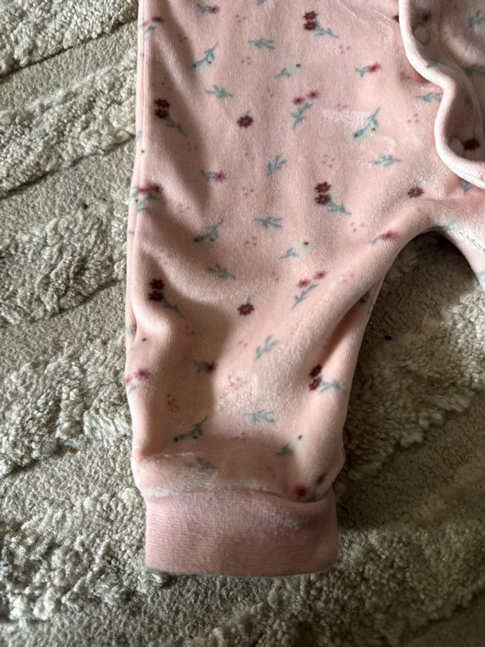 Combinaison bébé fille - Taille 1 mois (50 cm) - photo numéro 3