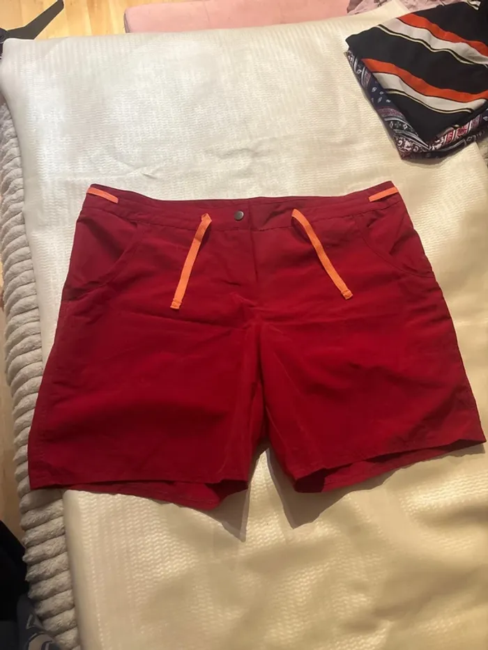 Short sport