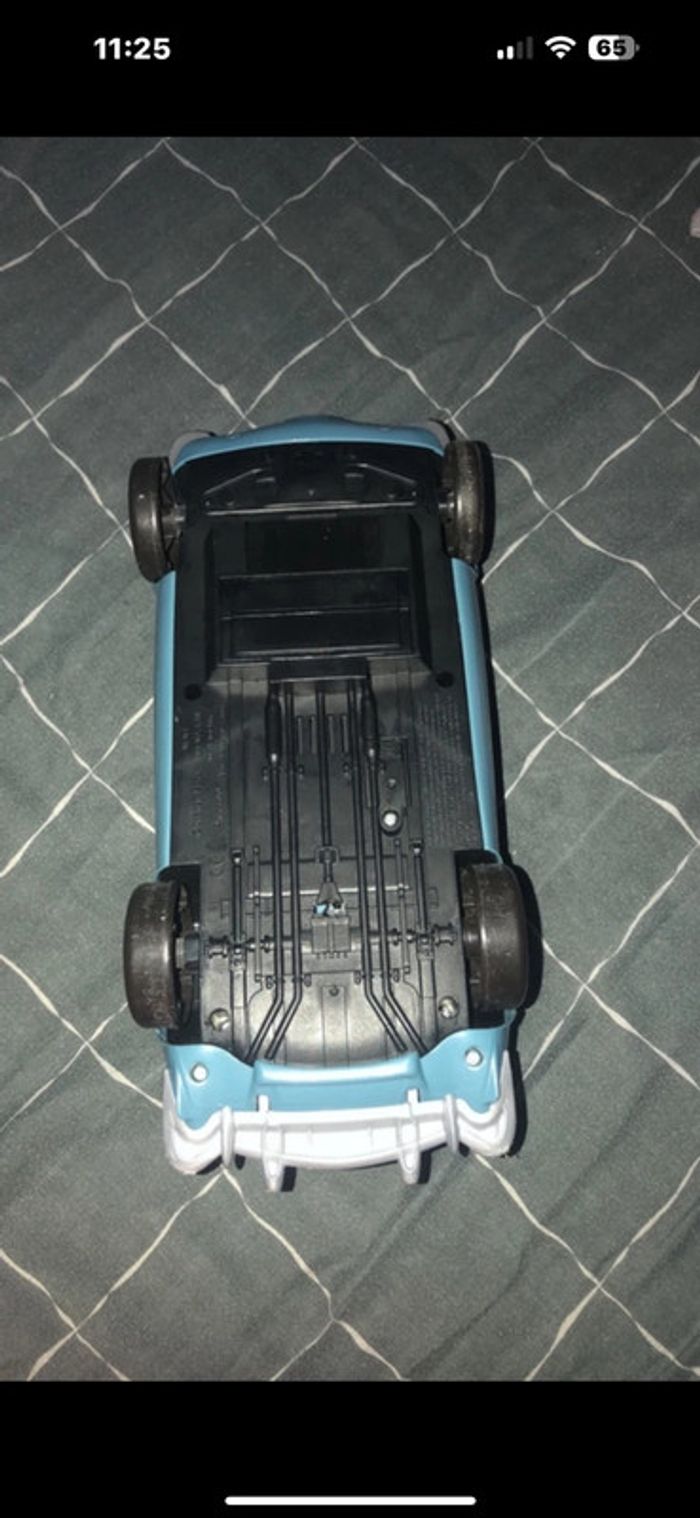 Voiture Cars bleu - photo numéro 3