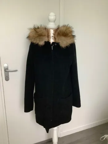 Manteau laine noir naf naf 36 fausse fourrure