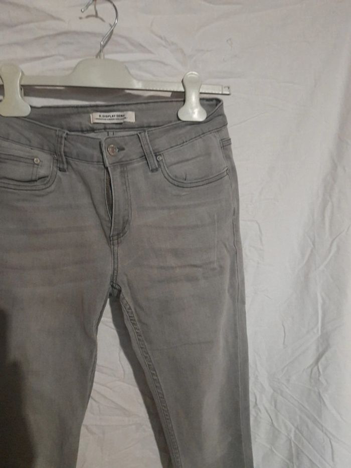 Jeans skinny gris - photo numéro 3