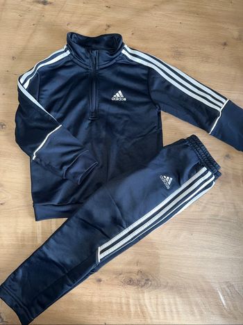 Survêtement adidas