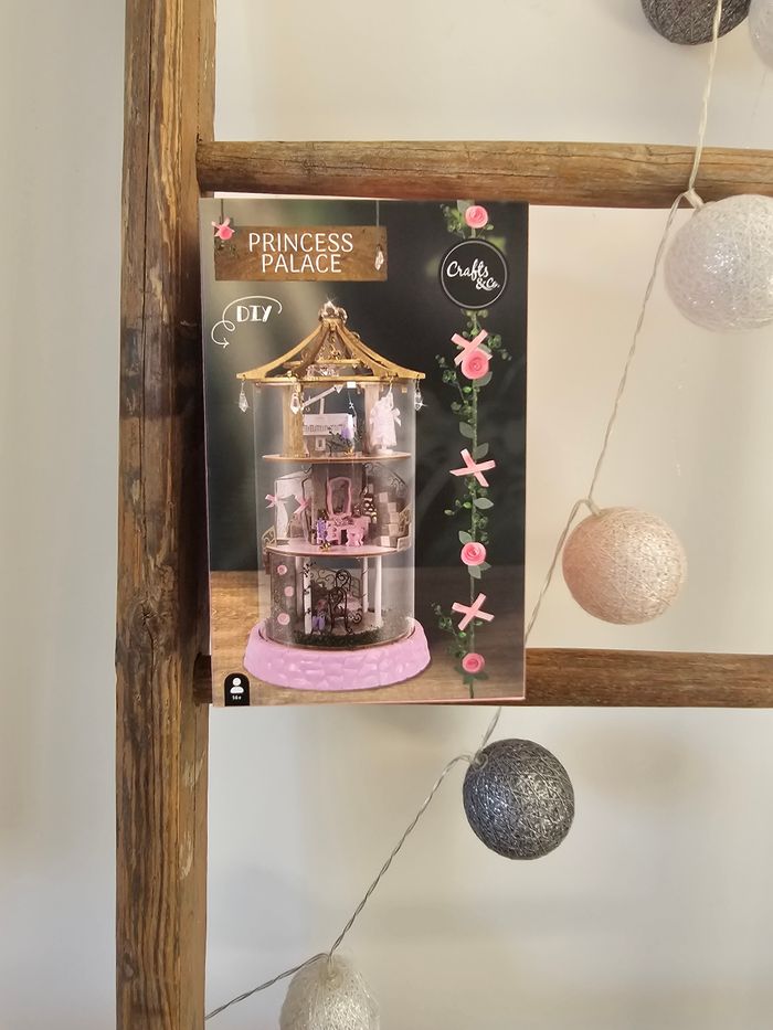 Booknook tower tour de princess palace