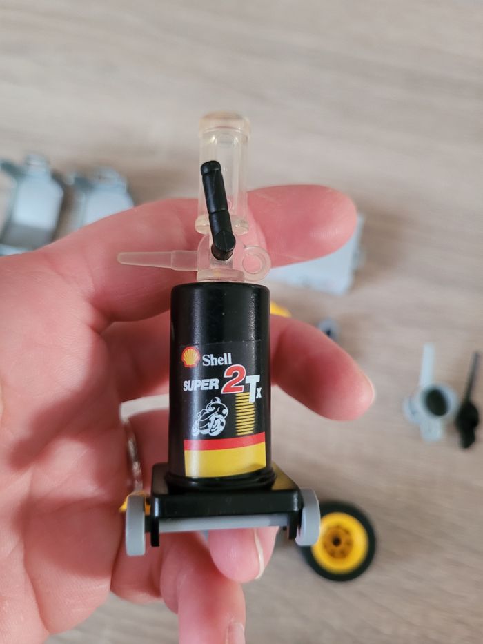 Lot playmobils accessoires de garage - photo numéro 9