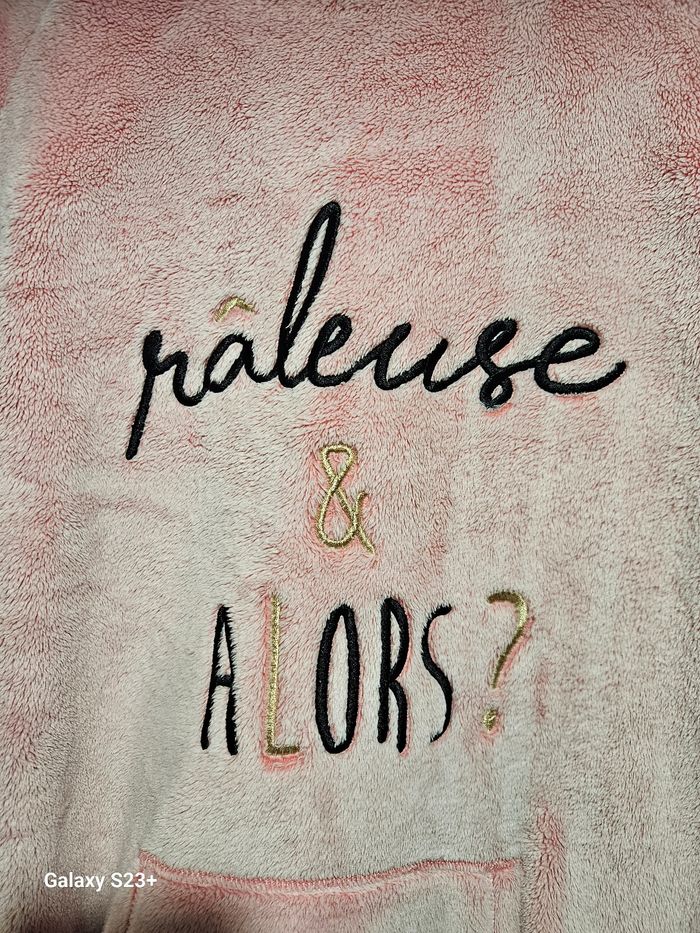 Pull fille - photo numéro 2