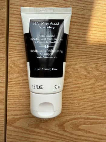 Hair rituel by Sisley