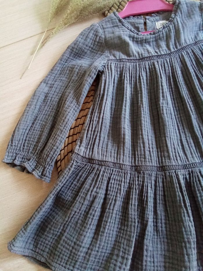 Robe grise manches longues en gaze de coton Zara 18/24 mois - photo numéro 3